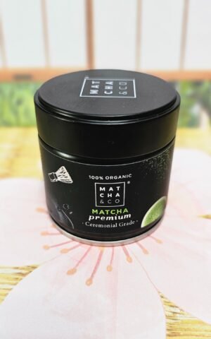 Test du Matcha & CO Premium à petit prix : avis 7 Boîte de matcha Matcha & CO Premium avec opercule aluminium