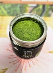 Test du Matcha & CO Premium à petit prix : avis 6 Matcha & CO Premium Bio - Poudre de thé matcha vert jade en emballage traditionnel japonais