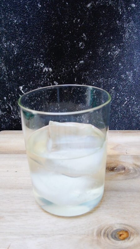 Eau de coco pour matcha coco cloud